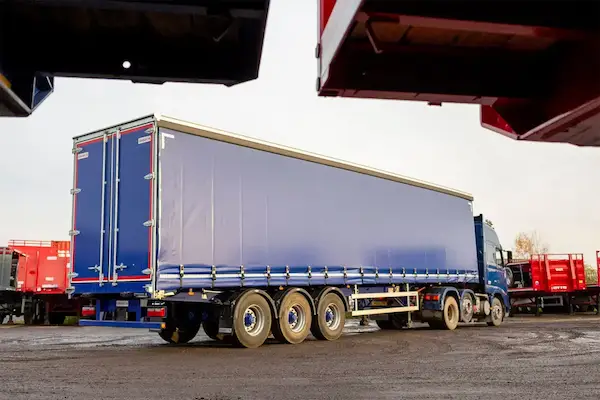 Curtainsider trailer